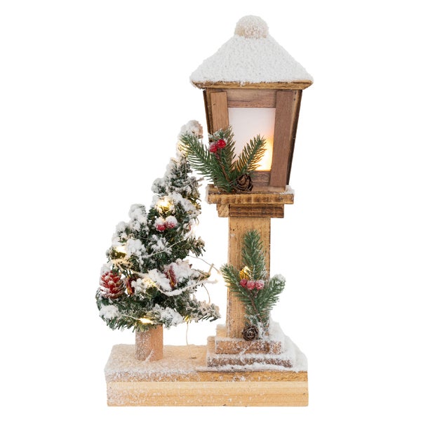ECD Germany Dekorative Holz-Weihnachtslaterne mit LED-Beleuchtung, Warmweiß, 19x11,5x37 cm, batteriebetrieben, Timer, Deko Holzlaterne & Tanne beschneit, Weihnachtsdeko Innen, Weihnachtsdekoration