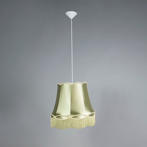 Pendelleuchte mit goldfarbenem Stoffschirm und Fransen, klassisches Design