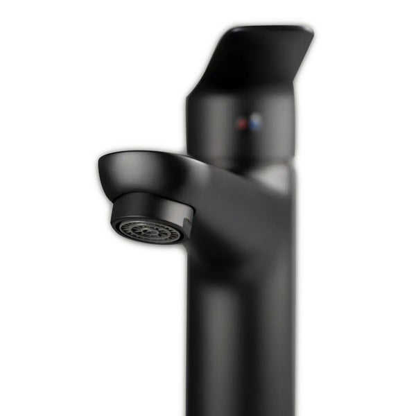 Schwarzer Waschtischmischer