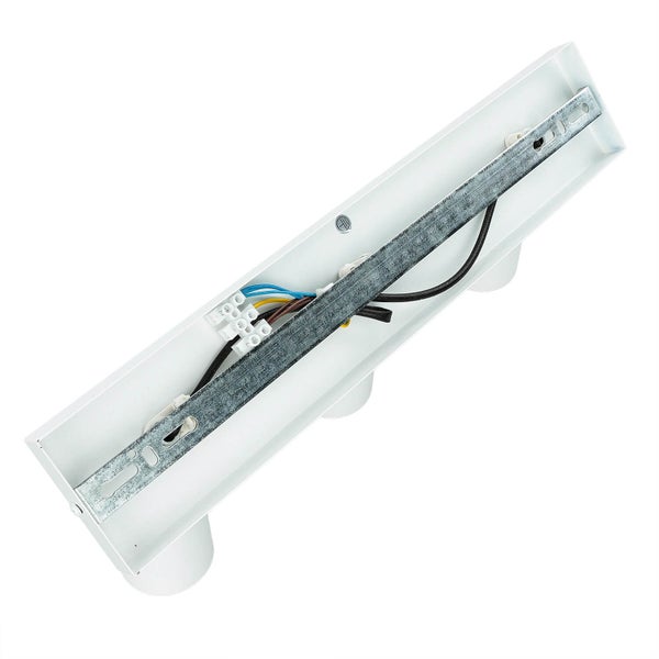 Innenansicht einer weißen Lampenhalterung mit elektrischen Anschlüssen