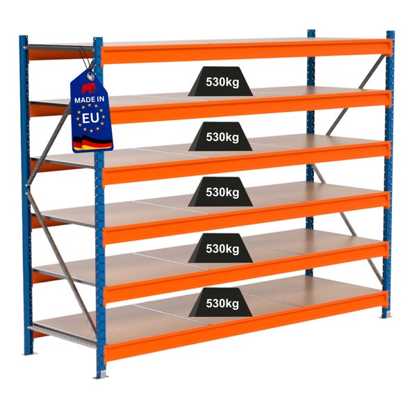 Regal mit fünf Ebenen und einer Traglast von 530 Kilogramm pro Ebene und einem Made in EU Zeichen