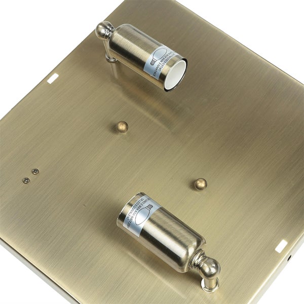 Deckenleuchte mit zwei Strahlern