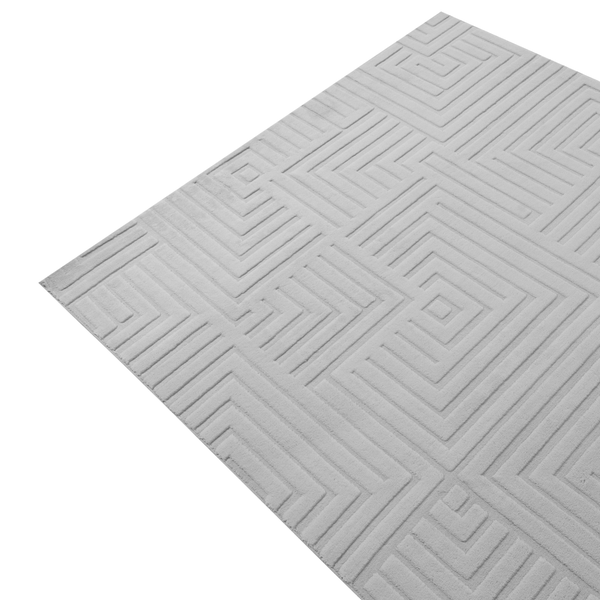Wohnzimmerteppich mit geometrischem Reliefmuster und quadratischer Struktur