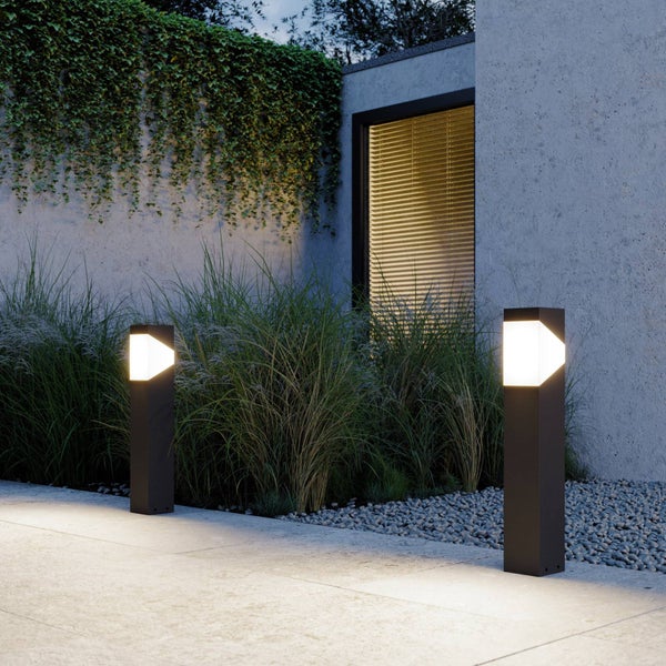 Lucande Außenleuchte Kiran (spritzwassergeschützt (Modern) in Schwarz aus Aluminium (1 flammig, E27) - Wegeleuchte Pollerleuchte Wegelampe Sockelleuchte