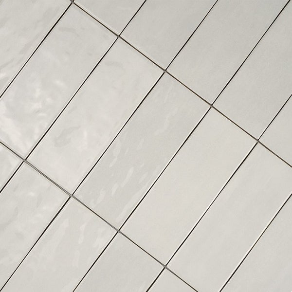 Wandfliesen rechteckig in moderner Ziegeloptik mit welliger Oberflächenstruktur für den Innenbereich
