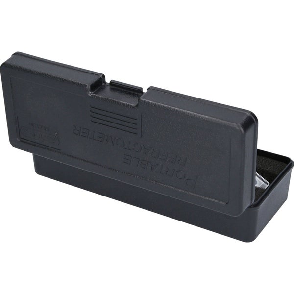 Refraktometer zur Messung der Brechzahl von Flüssigkeiten