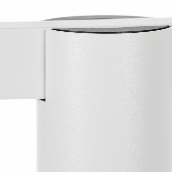 Nahaufnahme einer weißen Wandleuchte