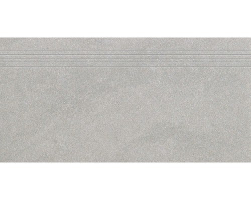 Graue Fliesentreppe mit drei Rillen