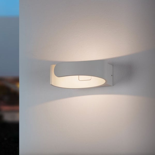 famlights | LED Außenwandleuchte Sven aus Aluminium in Weiß-Matt