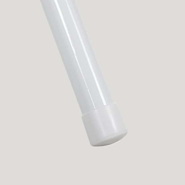 Detailaufnahme von Rollen an einem Möbelstück