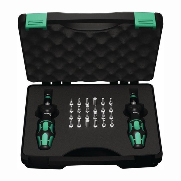 Offener Werkzeugkoffer mit Schraubendreher und Bits von Wera