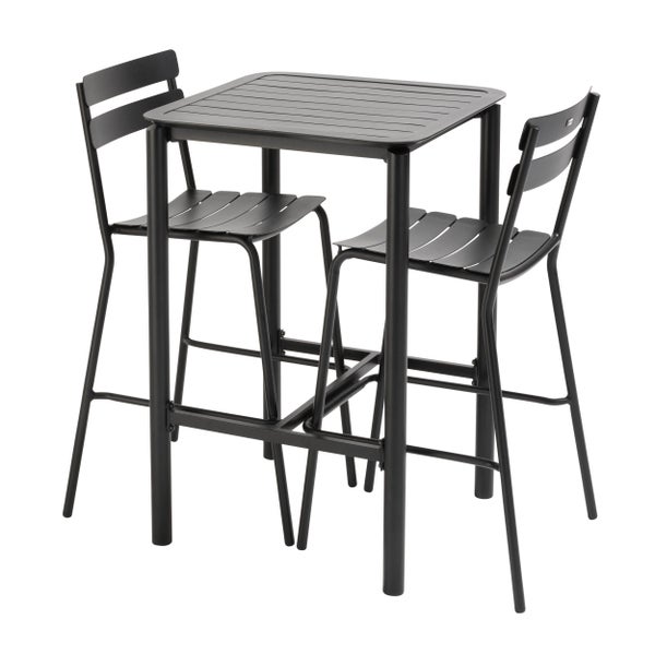 Gartenbar-Set aus Metall in Anthrazit, bestehend aus einem quadratischen Bartisch und zwei Barstühlen mit Lattendesign.