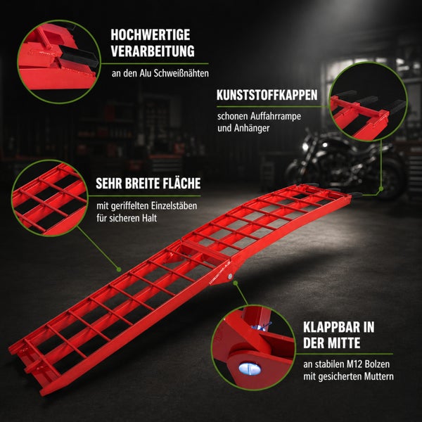 Klappbare Auffahrrampe aus Aluminium mit geriffelter Oberfläche, Kunststoffkappen und stabilen Bolzen.