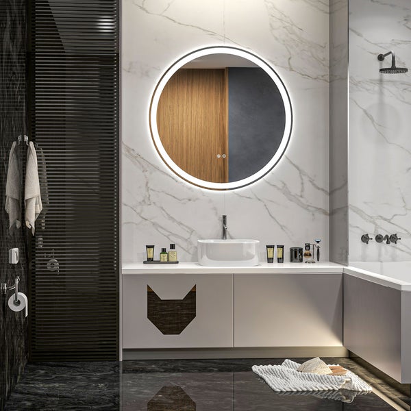 Runder LED Spiegel mit Touchsensor und Antibeschlagfunktion im Badezimmer