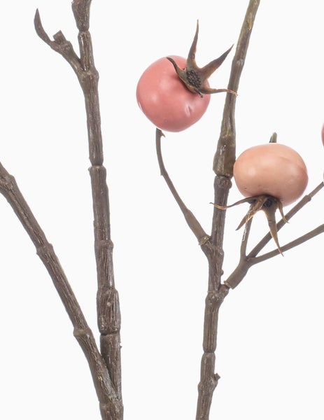 Künstlicher Zweig mit Hagebutten in Rosa und Braun für florale Dekorationen.