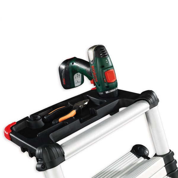 Leiter mit Ablageschale, Akkuschrauber und Zange
