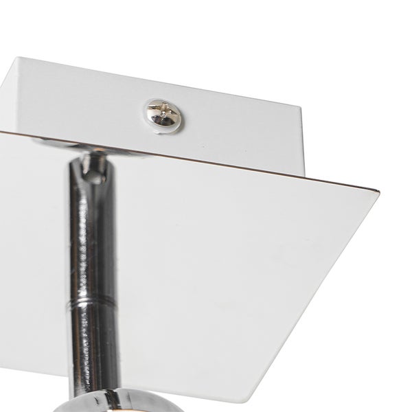 Detailaufnahme einer Wandleuchte mit quadratischer Blende