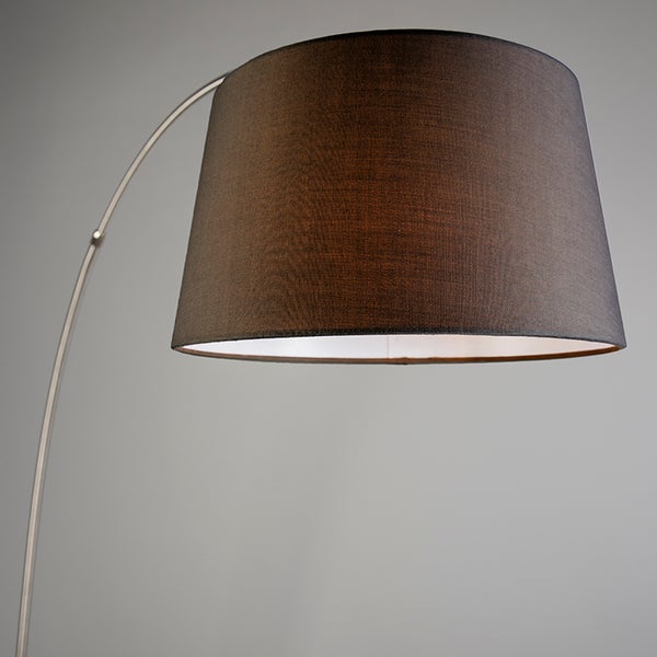 Bogenlampe mit Stoffschirm