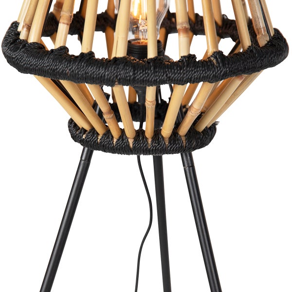 Bambus Stehlampe mit schwarzem, geflochtenem Rand und schwarzem Metallfuß