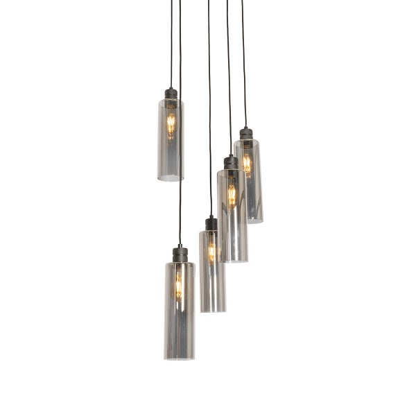 Fünfflammige Pendelleuchte mit zylindrischen Glasschirmen aus Rauchglas und schwarzen Kabeln.