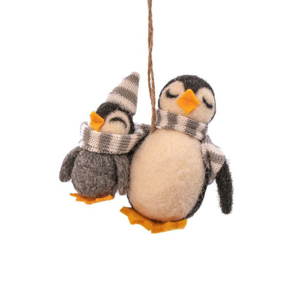 Dekorativer Pinguin-Anhänger aus Filz für die Weihnachtszeit