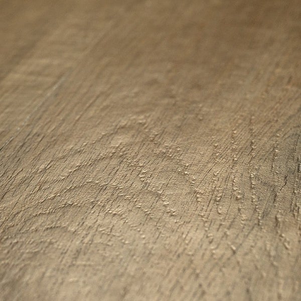 Detailansicht einer Holznachbildung mit ausgeprägter Holzmaserung und strukturierter Oberfläche für Laminat oder Vinylboden