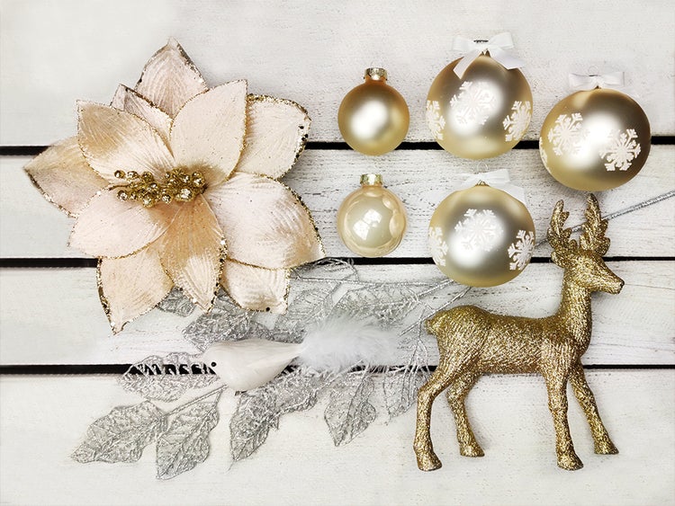 LAALU Set Weihnachtskugeln 120 Stück in Luxusbox SOFT TONES für Weihnachtsbäume 240-270 cm