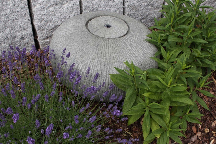 Gartenbrunnen Springbrunnen FoShell Led 54 x 54 x 27 cm 11111