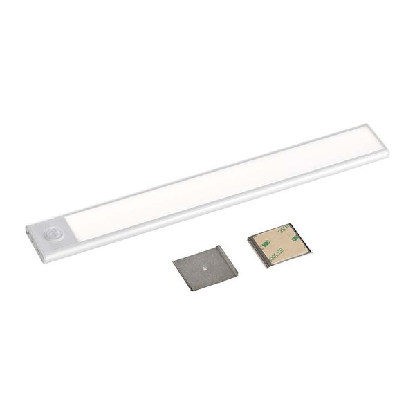 LED-Leuchte mit Befestigungsmaterial