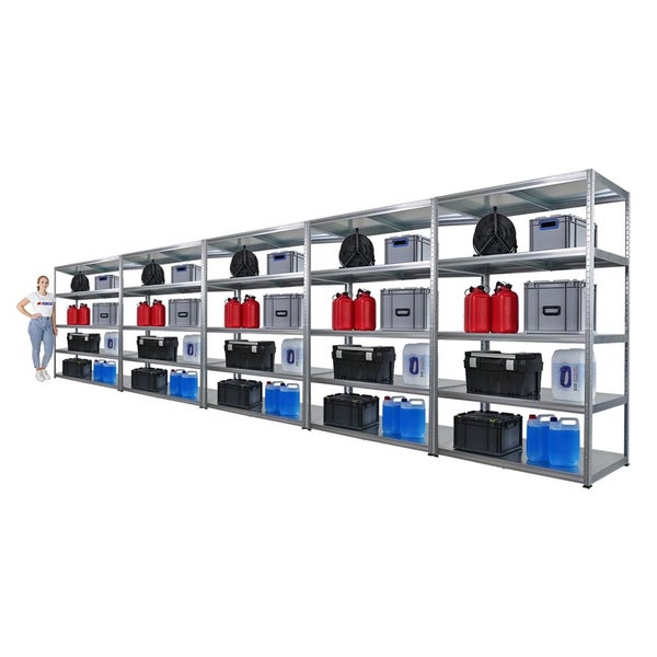 Regalsystem mit Lagerbehältern, Kanistern und Rucksäcken zur Aufbewahrung