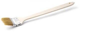 Heizkörperpinsel mit langem Holzstiel und abgewinkeltem Borstenkopf zum Streichen von schwer zugänglichen Stellen.