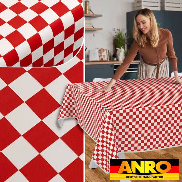 Tischdecke mit rot-weißem Schachbrettmuster in einer Küche