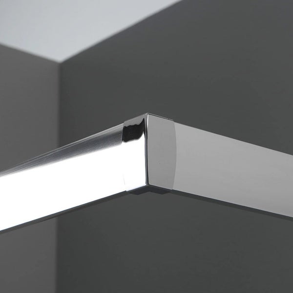 Detailansicht einer Duschkabinenhalterung aus Metall