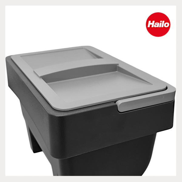 Hailo Abfalleimer aus Kunststoff mit Deckel in Dunkelgrau und Hellgrau sowie Hailo Logo.
