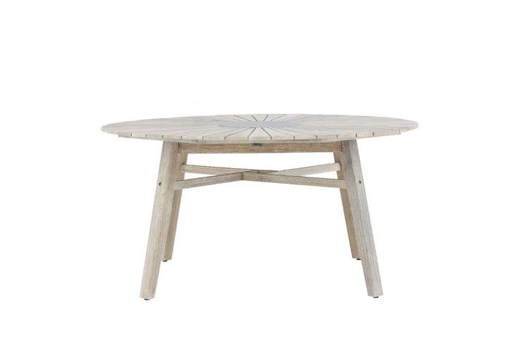 Runder Gartentisch aus Holz mit radial angeordneten Holzlatten und stabilen Beinen.