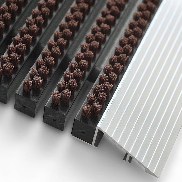 FLOORDIREKT Fußmatte - Profi Brush - Schmutzfangmatte mit Alu-Rahmen - Braun 40 x 60 cm