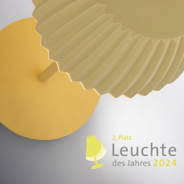 Dekorative Tischleuchte auf einer Küchentheke