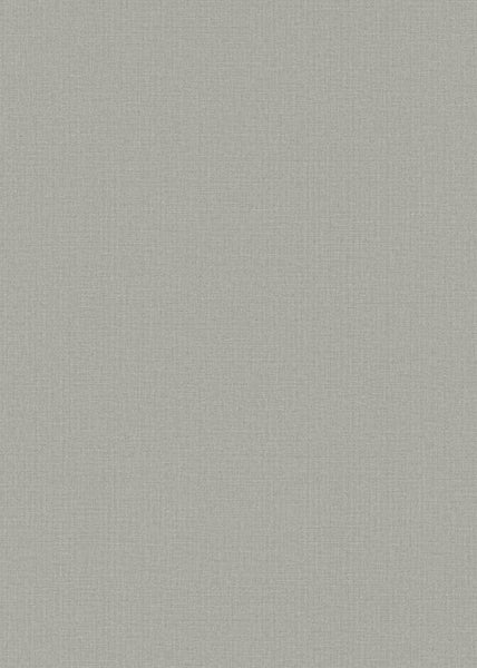 Raum mit floral gemusterter Tapete und dekorativen Kissen.