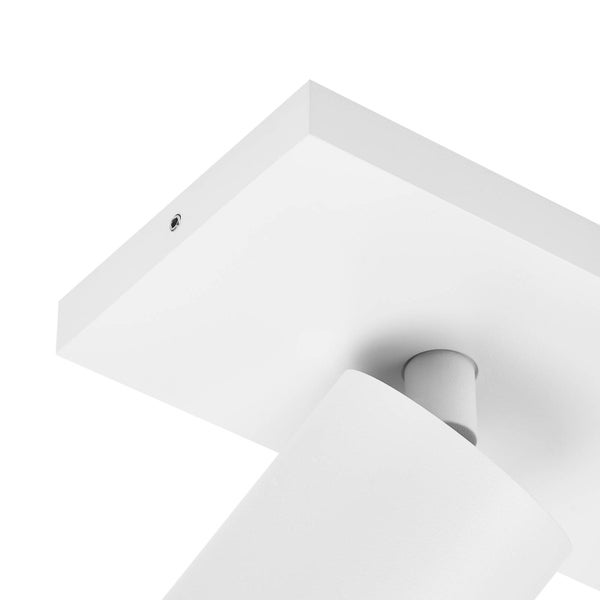 Detailaufnahme einer weißen Deckenleuchte