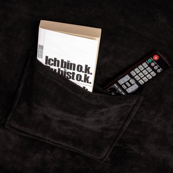 2er Set Kuscheldecke mit Ärmeln tectake  inklusive Tasche auf der Vorderseite 170 x 200 cm schwarz