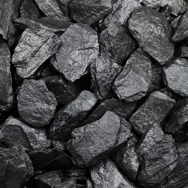 Nahaufnahme von Zierschotter zur Gartengestaltung