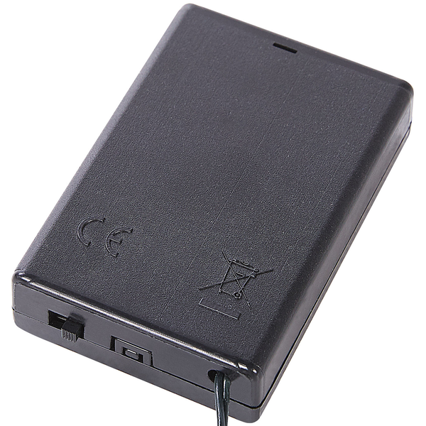 Schwarzes Batteriefach aus Kunststoff mit Ein- und Ausschalter sowie Symbolen für CE-Kennzeichnung und Entsorgung.