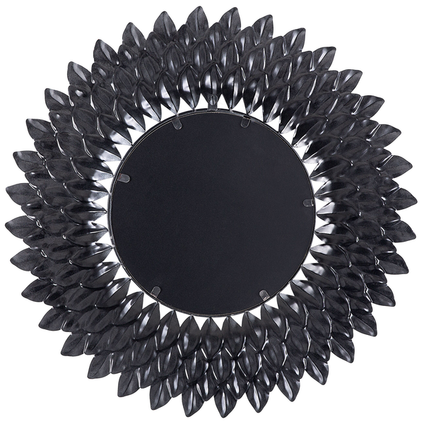 Runder Wandspiegel mit einem Rahmen aus schwarzen Metallblättern.