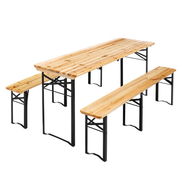 Dreiteilige Festzeltgarnitur mit einem Tisch und zwei Bänken aus Holz und stabilen Metallgestellen.