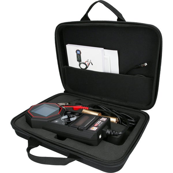Batterietester mit Zubehör in schwarzer Tragetasche