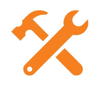 Hammer und Schraubenschlüssel gekreuzt als Symbol für Werkzeug