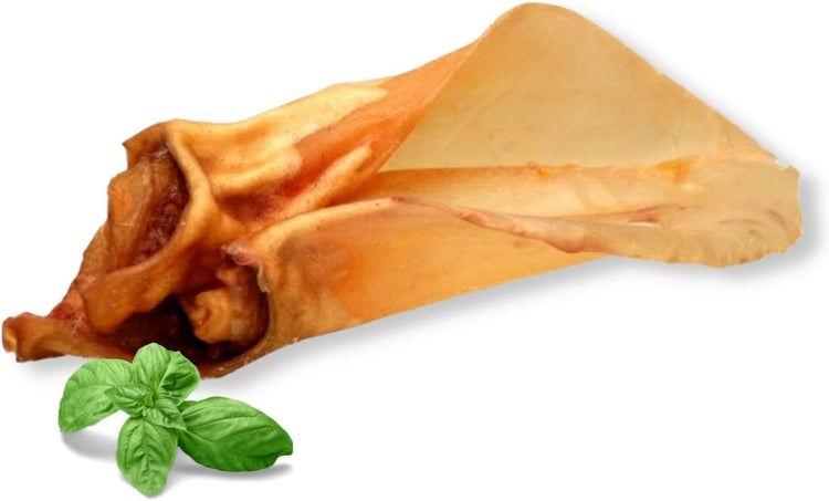 Schweineohr als Hundekauartikel mit Basilikum