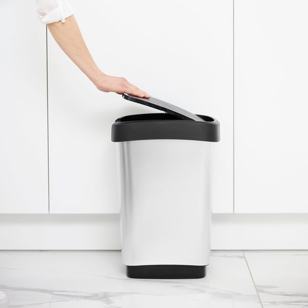 PROREGAL Klassischer Abfalleimer Für Innenbereich 25 Liter HxBxT 47,6 x 25 x 33 cm Kunststoff Silber-Schwarz