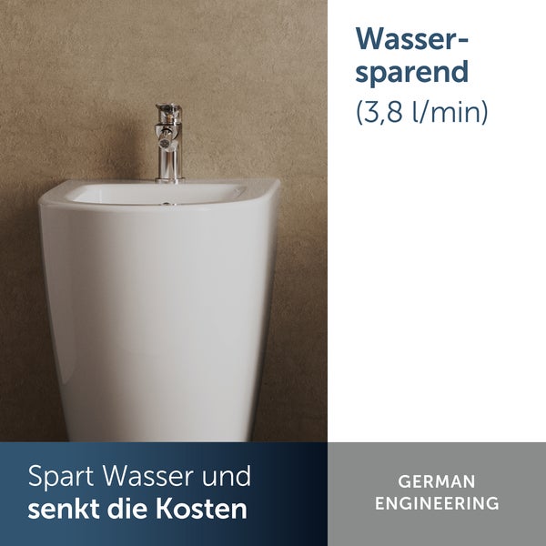 Bidet mit Wasserhahn