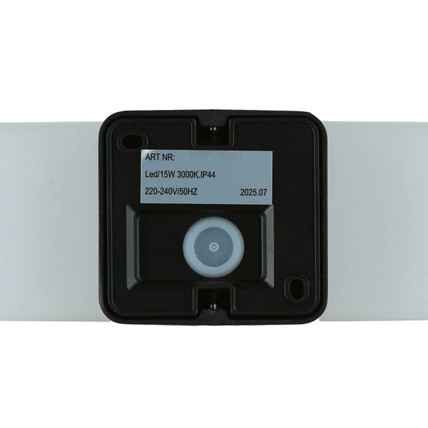 Detailansicht der Rückseite einer LED-Lampe mit technischen Informationen